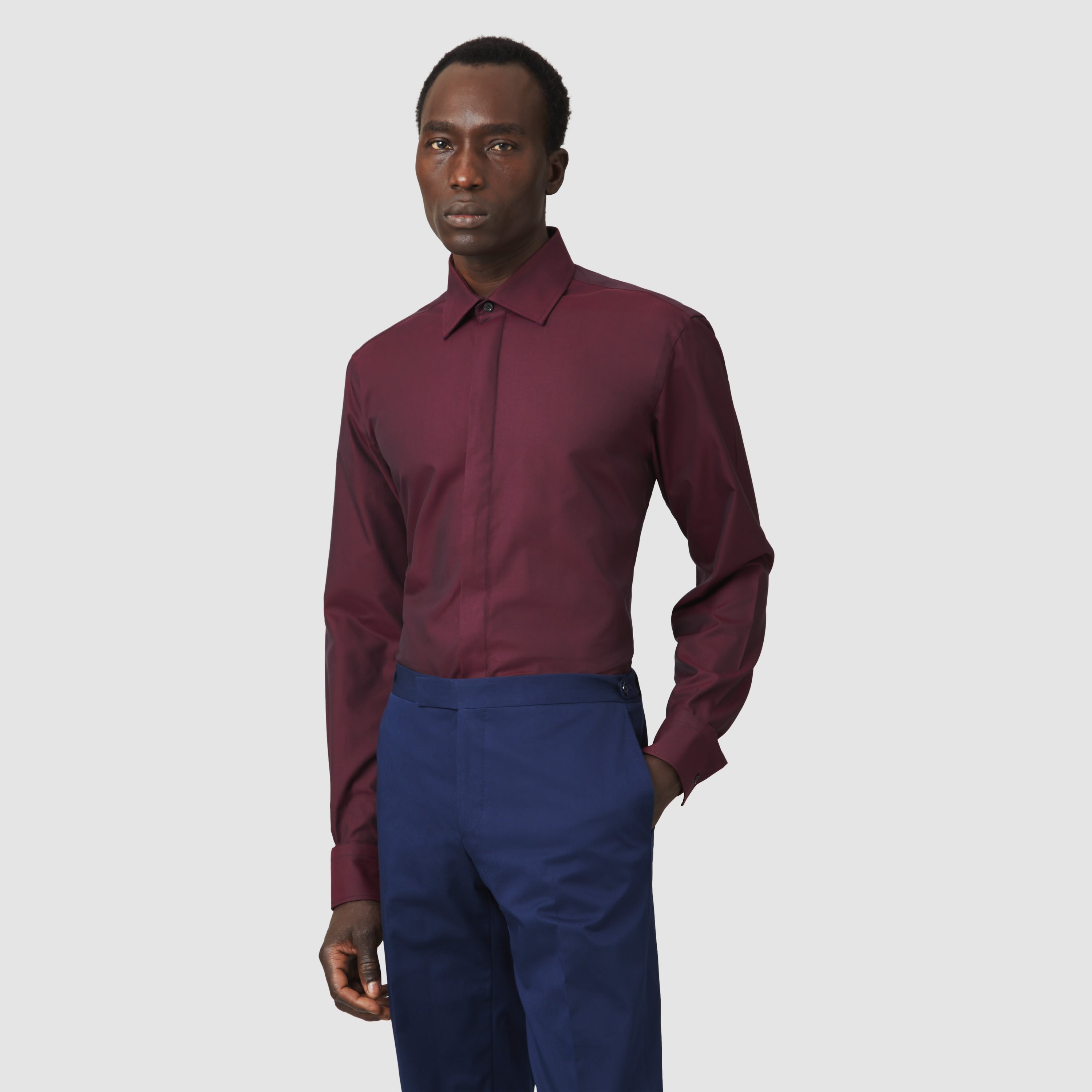 BURGUNDY OXFORD WIDE CUT AWAY COLLAR SHIRT