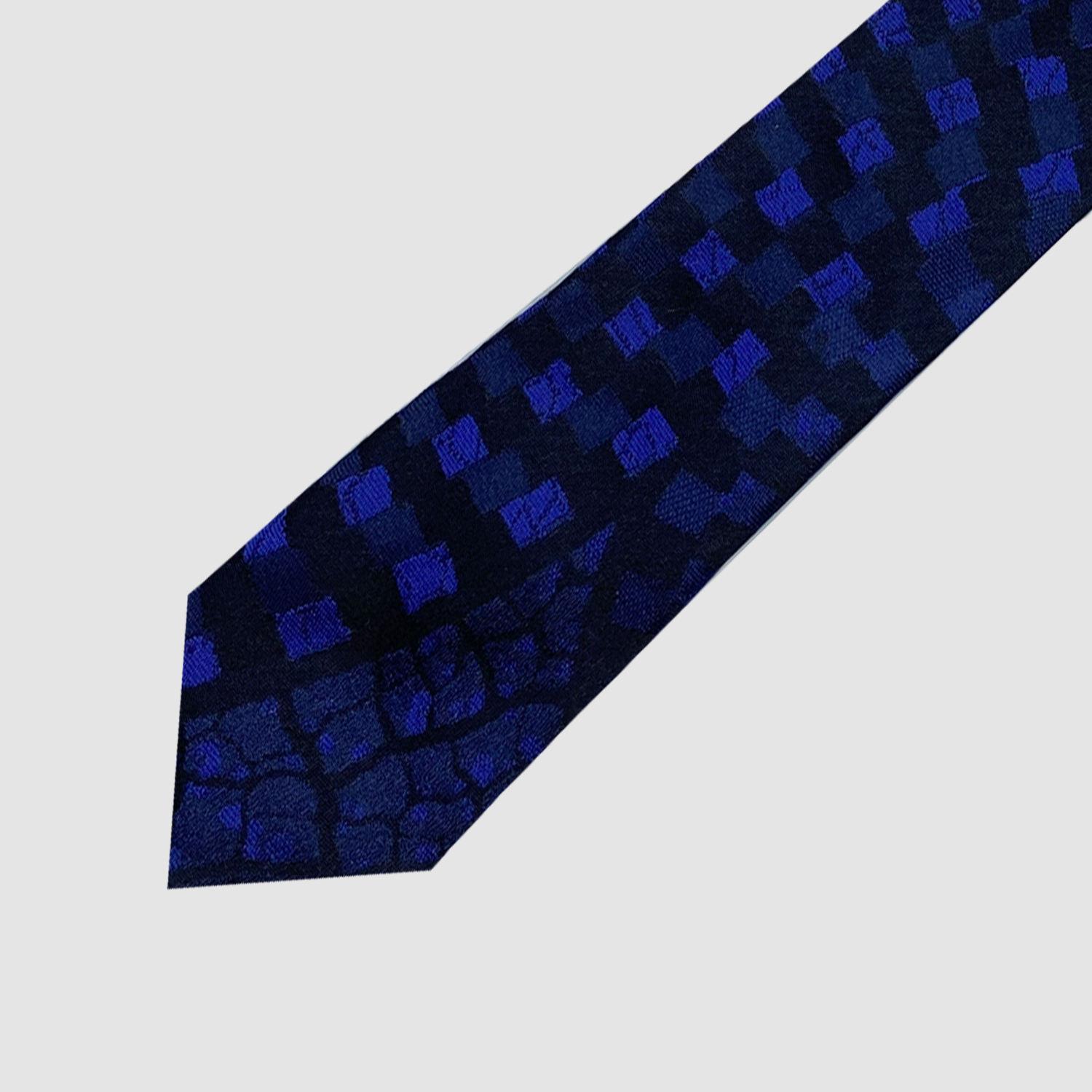 NAVY TRIBAL SILK TIE