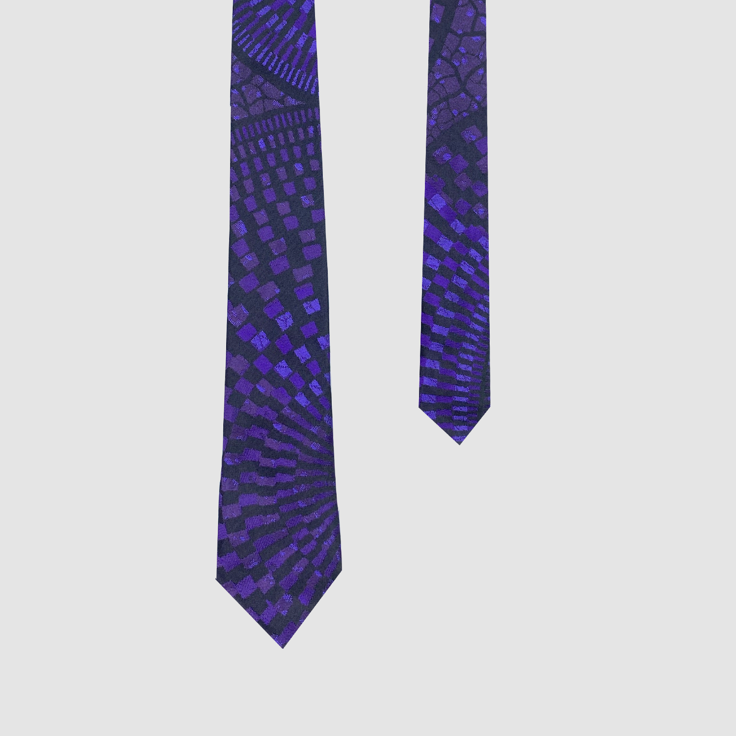 PURPLE TRIBAL SILK TIE