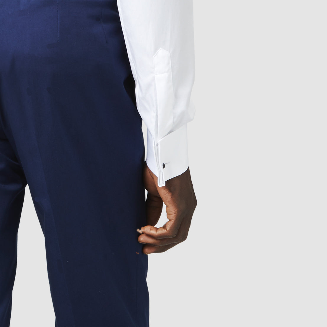 WIDE CUT AWAY COLLAR  SHIRT WITH FRENCH CUFFS