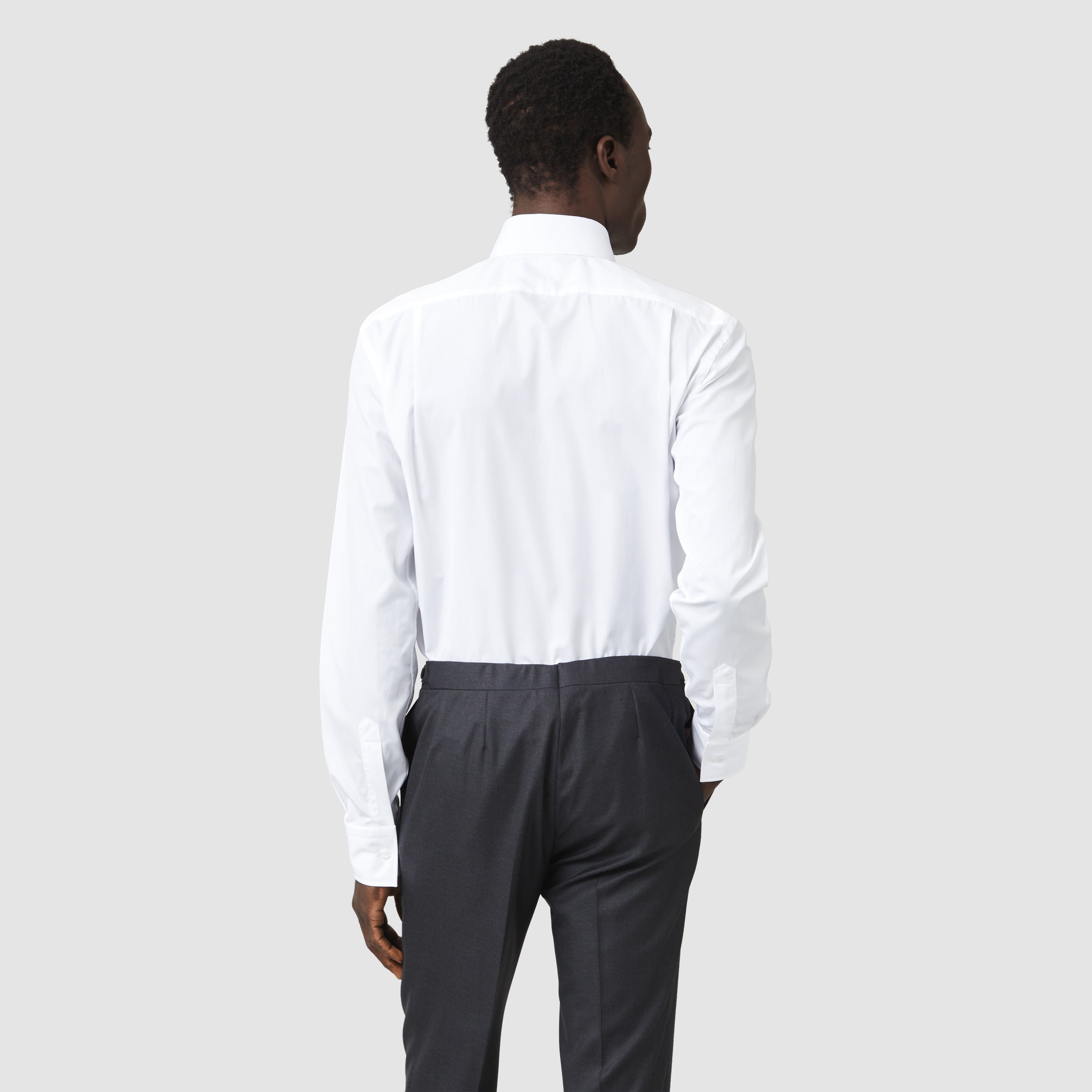 WHITE BUTTON-DOWN CHISEL TIP COLLAR SHIRT
